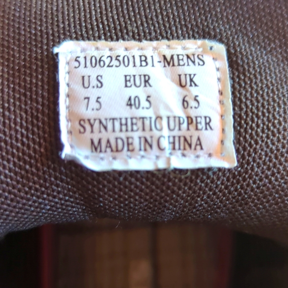 Brown high top Levi shoes - Picture 8 of 8